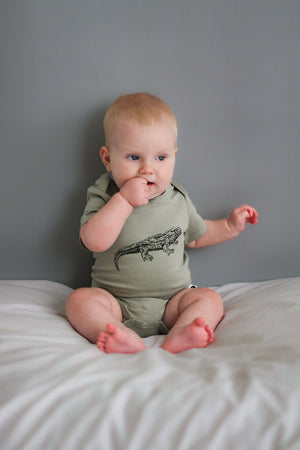 Tuatara Short sleeve Bodysuit
