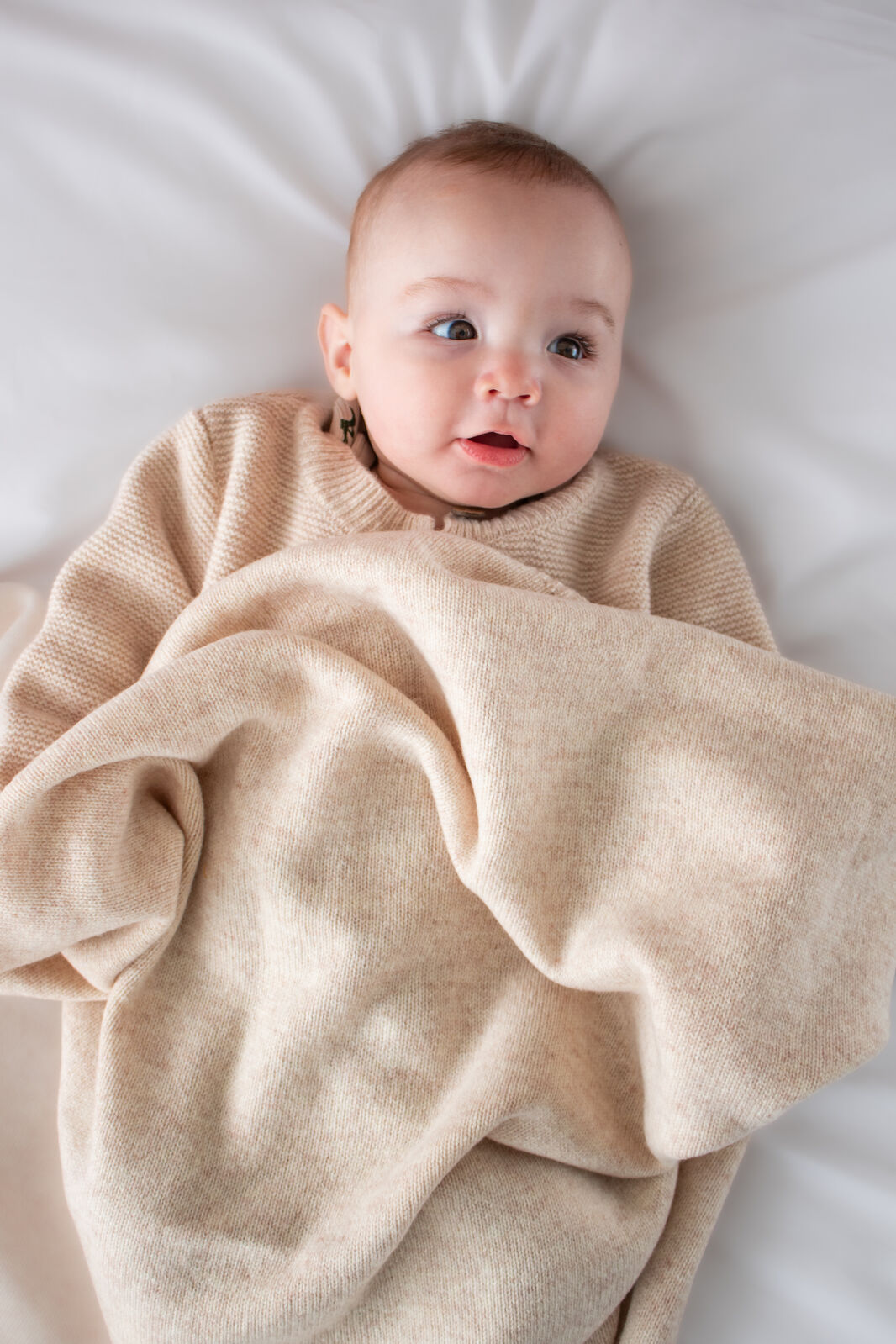 AW26 100% Wool Knit Baby Blanket - Ecru