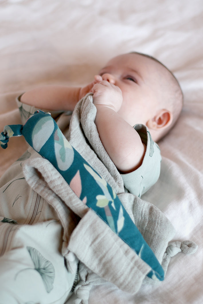 Butterfly Comforter - Green Leavings