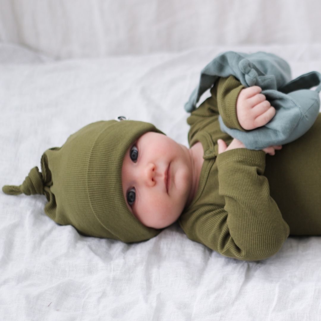 Rib Top Knot Hat - Olive