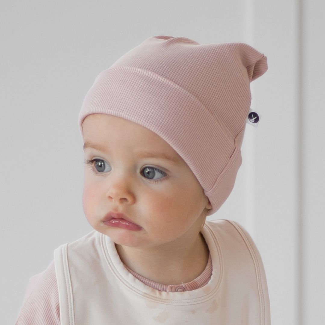 Top knot store hat for baby